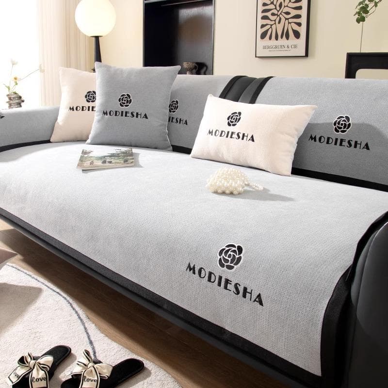 Soft Chenille Solid Color Couch Cover for Living Room Luxury Embroidery Sofa Cover Four Seasons Universal Non-slip Sofa Cushion 70x70cm 1pcs