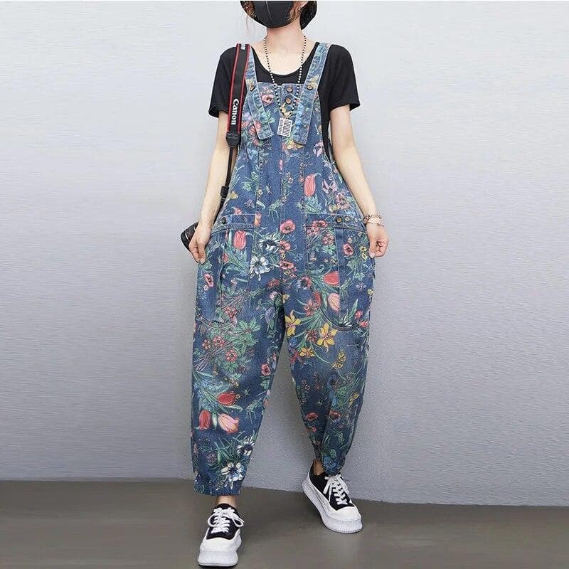 Fashion Streetwear Print Floral Denim Jumpsuit Women Casual Loose Wide Leg Pants Rompers Big Size Pockets Straps Jeans Overalls M blue