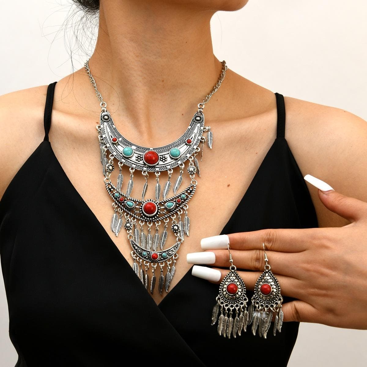 Bohemian Ethnic Style Necklace, Earrings Set, Multi-Layer Retro Fringed Leaf Hanfu Necklace, Long Collarbone Chain. silver