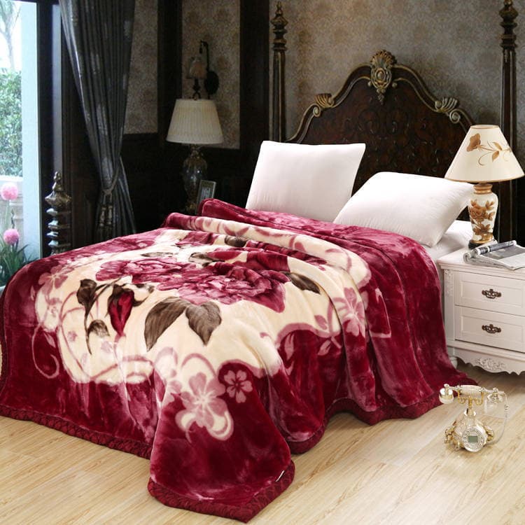 Double Layer Thickened Blanket Four Seasons Warm and Comfortable Blanket Quilt Sheet Thickened Single Winter Covering Blanket 150*200cm 2kg