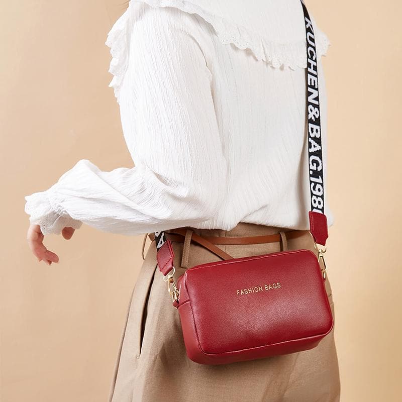 Fashion Small Square Bag for Women PU Leather Shoulder Messenger Bag Letter Strap Crossbody Bag Trendy Handbag 16*6*11cm red