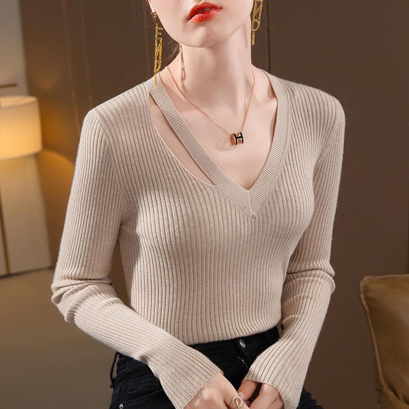 Bottom Shirt Women's New Women's Clothing Temperament V-neck Waist Thin Sweater Chic Inner Tight Top 3XL