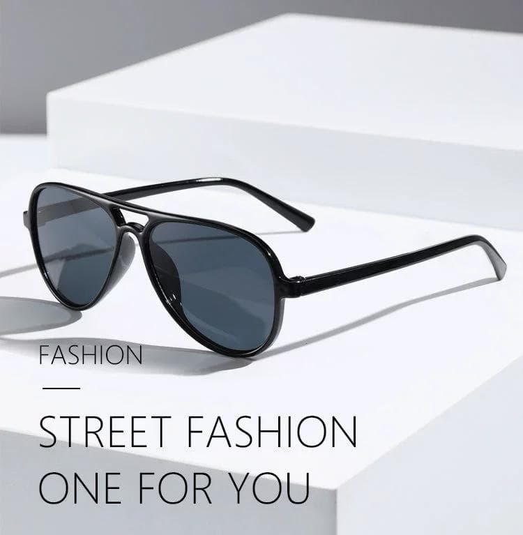 Mens Retro Aviation Sunglasses Vintage Pilot Gradient Black UV400 Protection Driving Fishing Eyewear Women