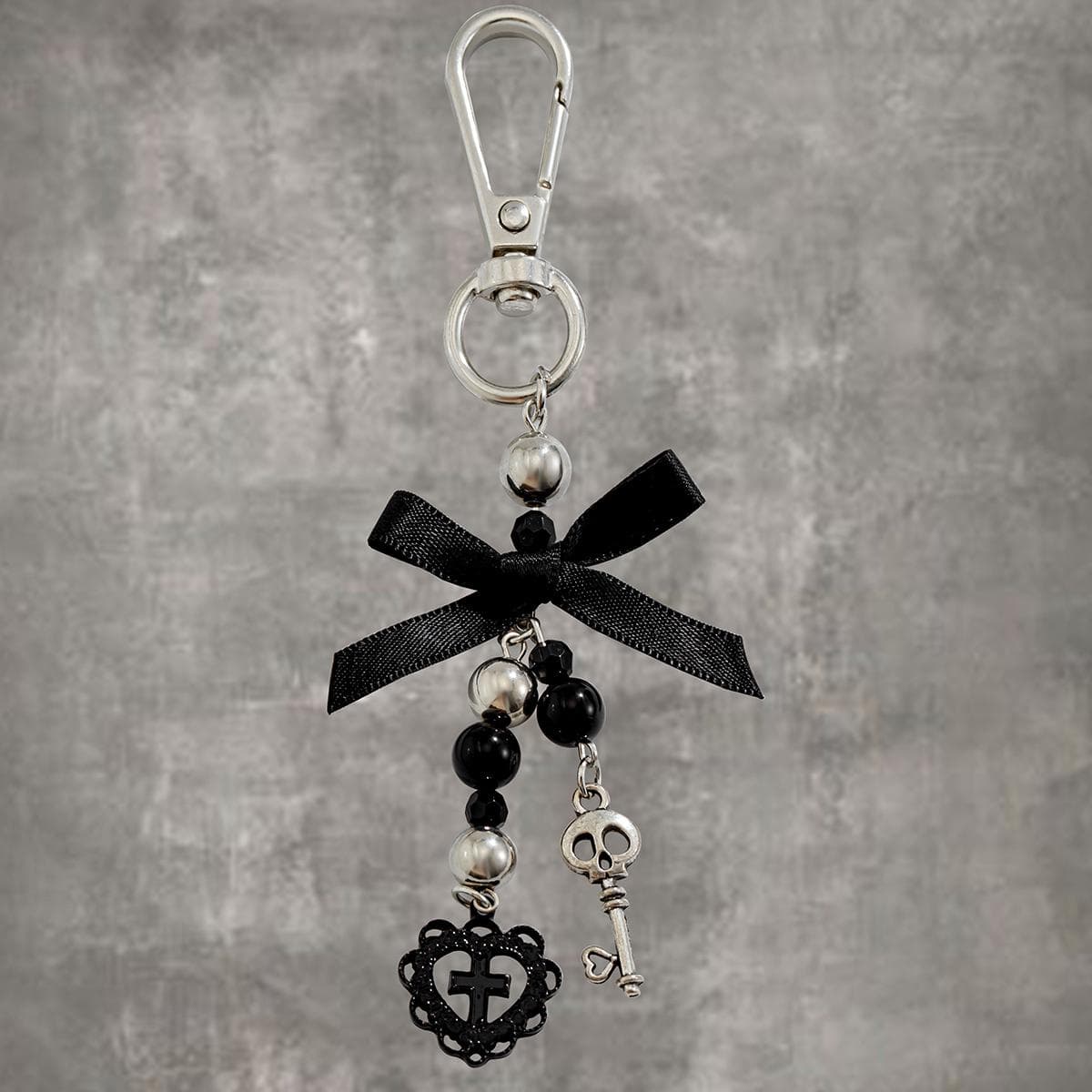 New Goth Black Bowknot Keychain Women Classic Cross Love Heart Key Ring Ladies Halloween Gift