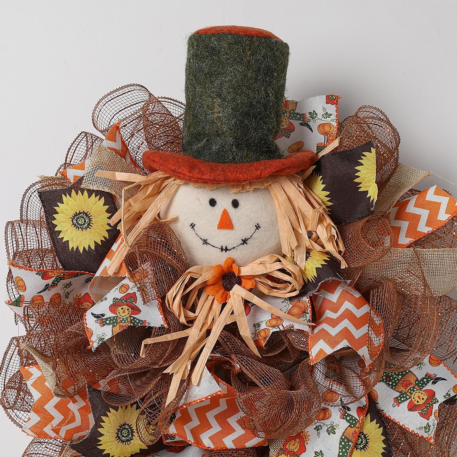 Scarecrow Wreath 65x40cm/25.6x15.7in Thanksgiving Decorative Artificial Wall Hanging Wreath for