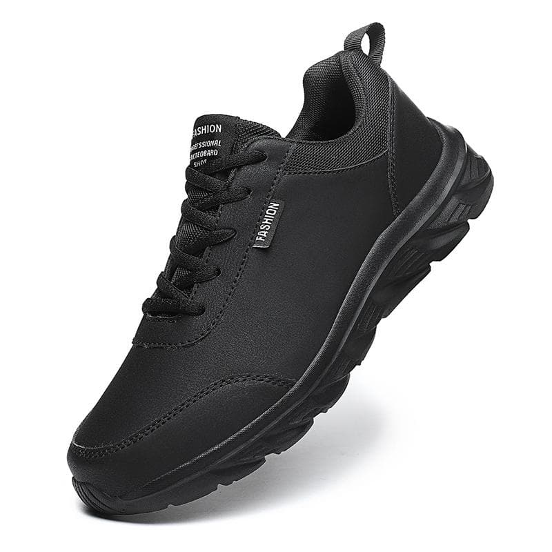 38-46 Men's Ultra-light Large-size Scrub Leather Surface Low-cost Sports Shoes 45 black