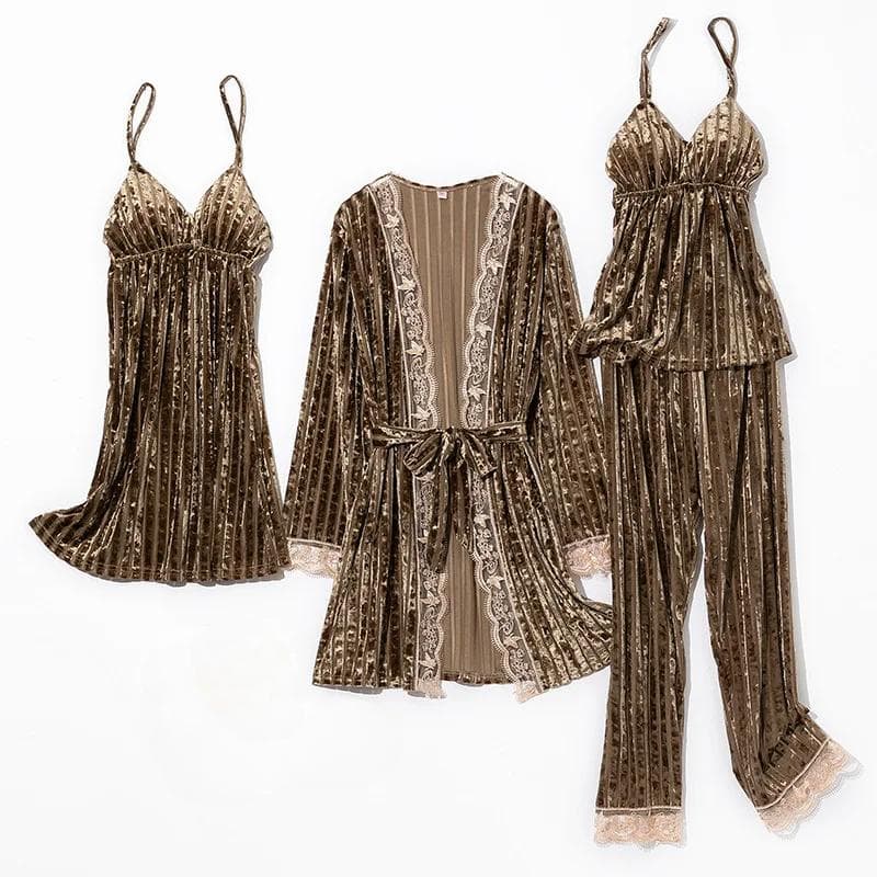 Four Piece Set Velvet Pajamas Loose Warm Casual Home Wear Suspender Pants Long Robe Nightgown Autumn Winter Velour Nightwear M