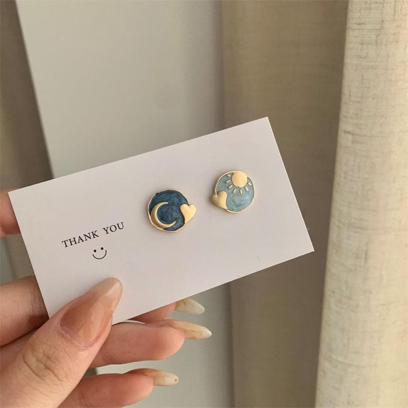 Hand Painted Cartoon Cute Sun Moon Heart Round Asymmetric Studs Earrings Fashion Accessories Anniversary Jewelry Wholesale