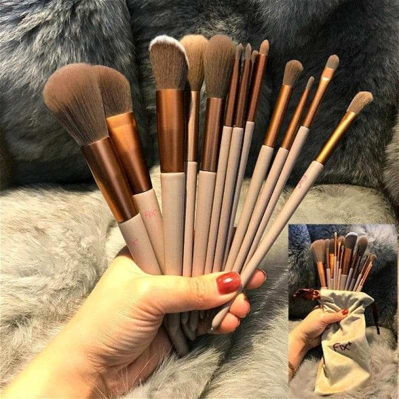13Pcs SoftMakeup Brushes Set for cosmetics Foundation Blush Powder Eyeshadow Kabuki Blending Makeup brush beauty tool pink