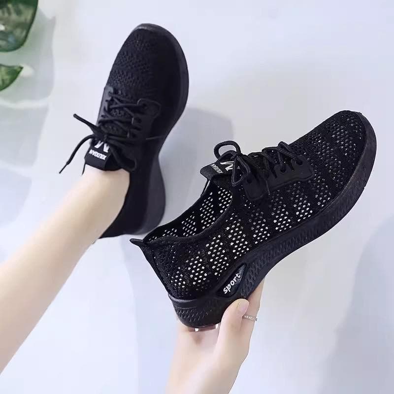 Breathable Summer Mesh Women's Lightweight Sneakers 38 black