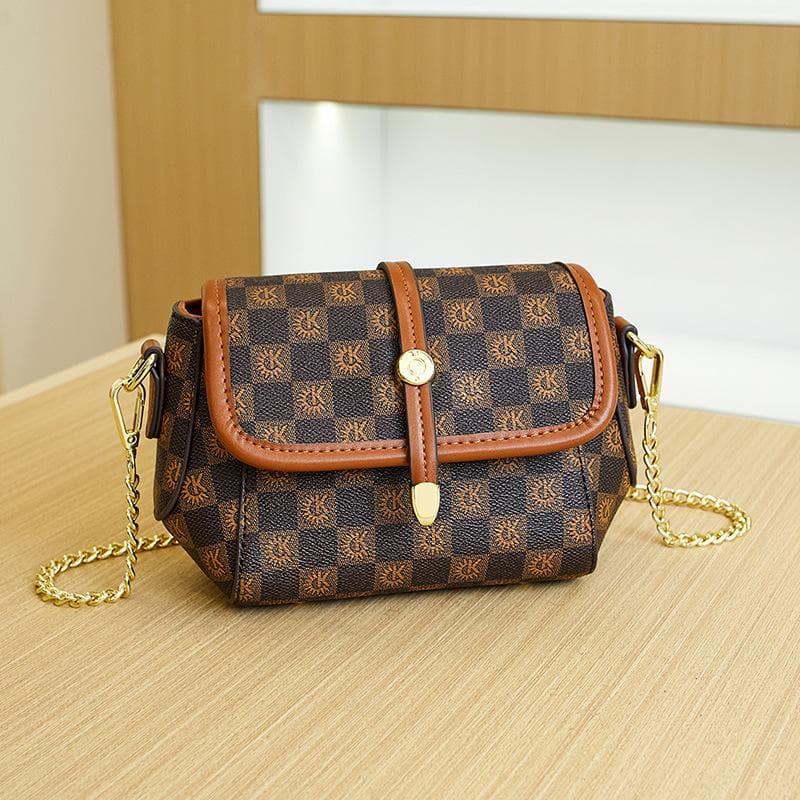 A Small Square Tofu Bag for Summer Women, A Single-shoulder Crossbody Retro Checkered Light Luxury Fashion Bag