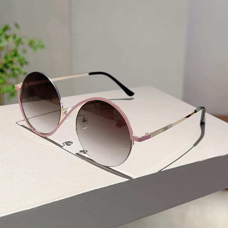 KAMMPT Fashion Round Gradient Sunglasses Women Korean Style Oversize Beach Anti UV Sun Glasses Chic Vacation as picture shows
