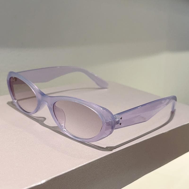 KAMMPT Cute Oval Sunglasses Women Vintage Candy Color Rim Trendy Brand Design Sun Glasses for Travel as picture shows