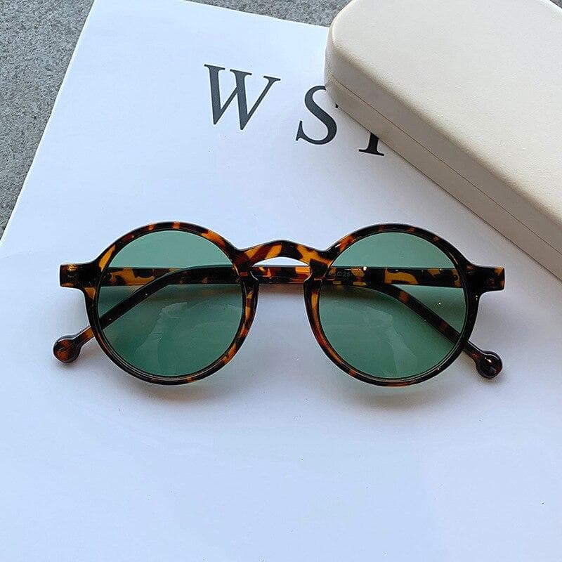 Kottdo Fashion Sunglasses Round Women Sunglasses Retro Men Outdoor Sunglasses Plastic leopard