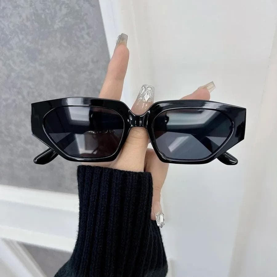 Cute Square Designer Sunglasses Stylish Small Frame Sun Glasses for Women Men Fashion Brand Oculos De Sol Other