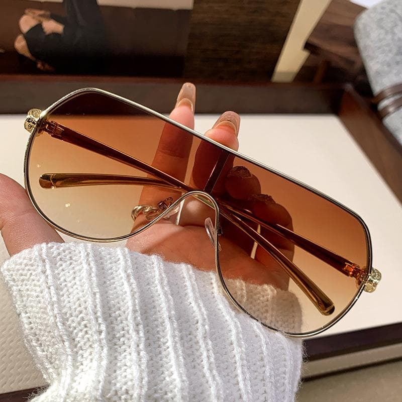 Oversized Sunglasses Women UV400 One Piece Fashion Punk Glasses Unique Female Eyewear Shades Trending Accessories 1PC