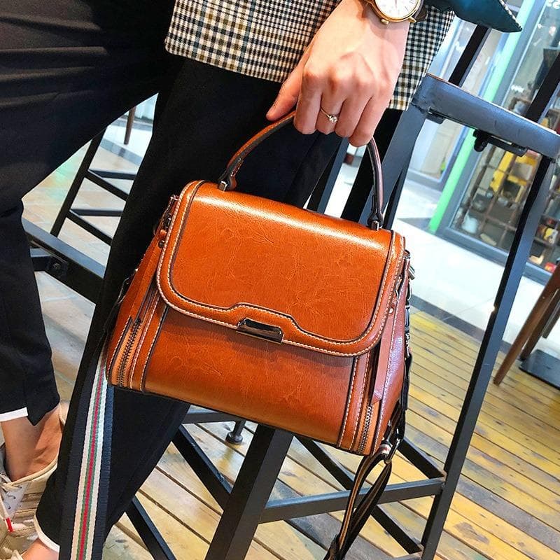 Leather Crossbody Women's Bag High-end and Versatile Retro Style Small Square Bag Leather Shoulder Bag 23*12*18 brown