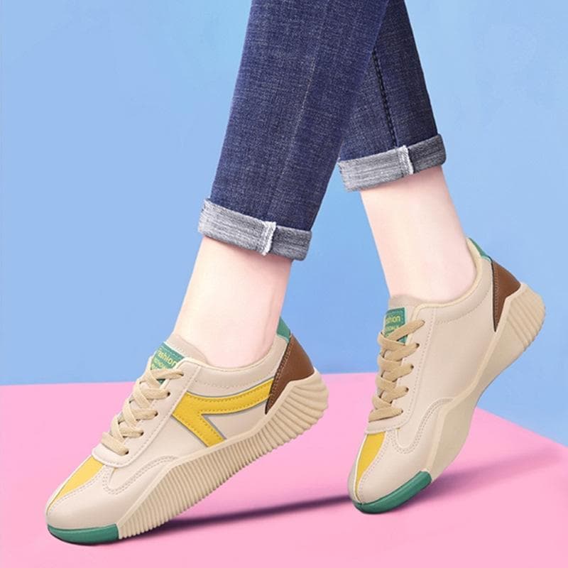 Women's Shoes New Spring Lightweight Soft-soled Sports Shoes Korean Version of All-match Casual Shoes Teenagers Running Shoes Single Shoes 41