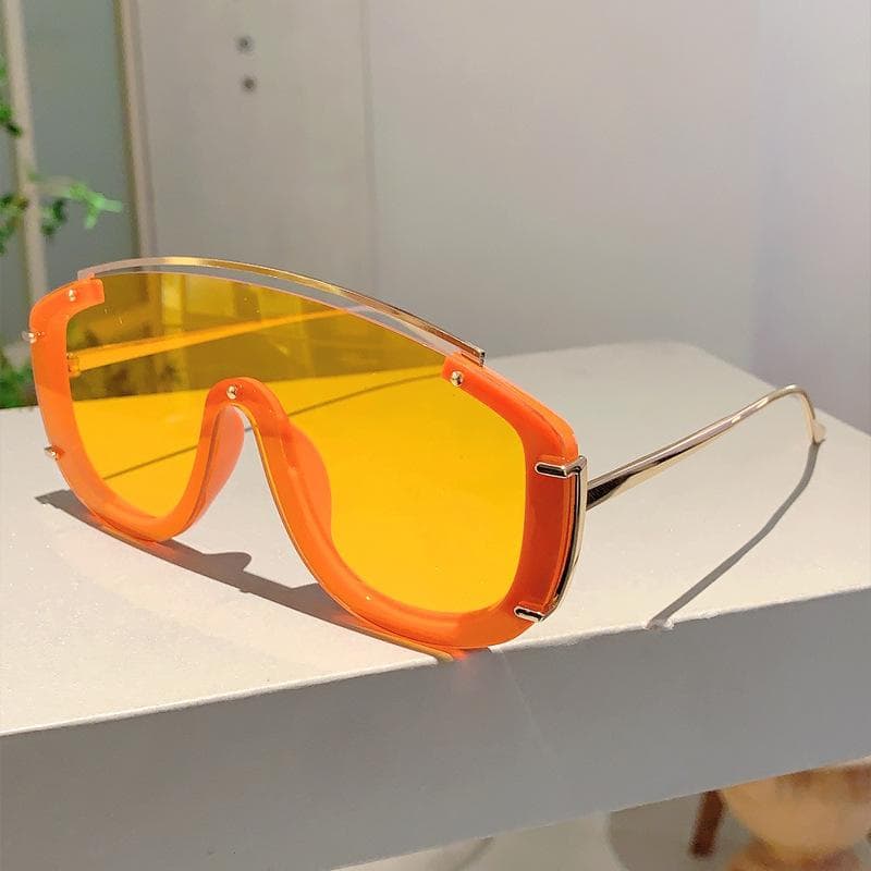 Y2K Oversized Vintage Sunglasses Women Men Luxury Designer Steampunk Hip Hop Rivet Eyewear UV400 Sun Glasses