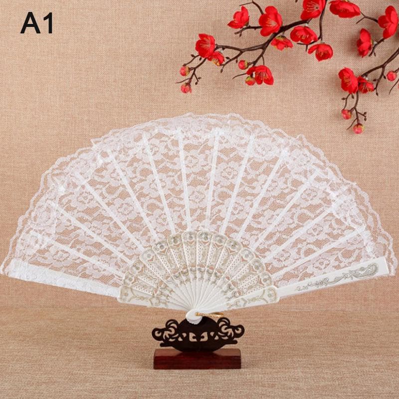 Decorative Fan Chic Female Handheld FanVintage Style Lace Folding Fan Chinese Japanese Pattern Art Craft Gift Decor white