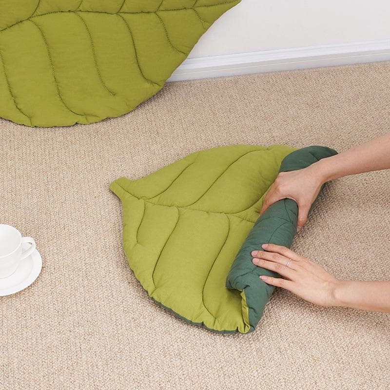 Cat Bed Mats Soft Cotton Leaf Shaped Kitten Cat Puppy Dog Bed Mat Sleep Blanket Home Pets Double Sided Pad Floor Rugs Washable green