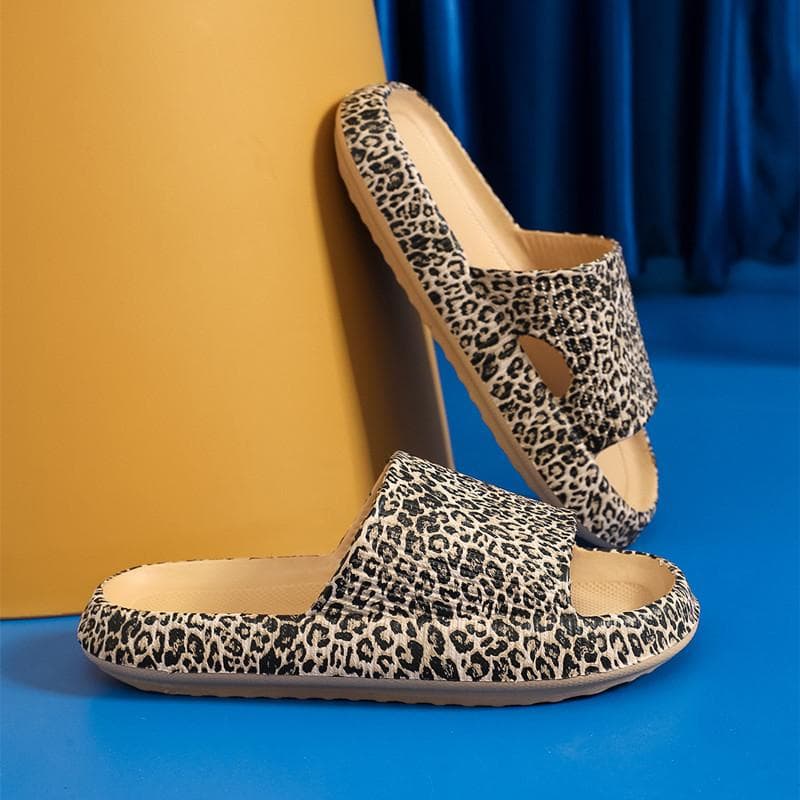 Fashion Leopard Home Slippers Women Soft Sole Non Slip Indoor Bathroom Slippers for Adults Summer Thick Platform Slides Female 36-37