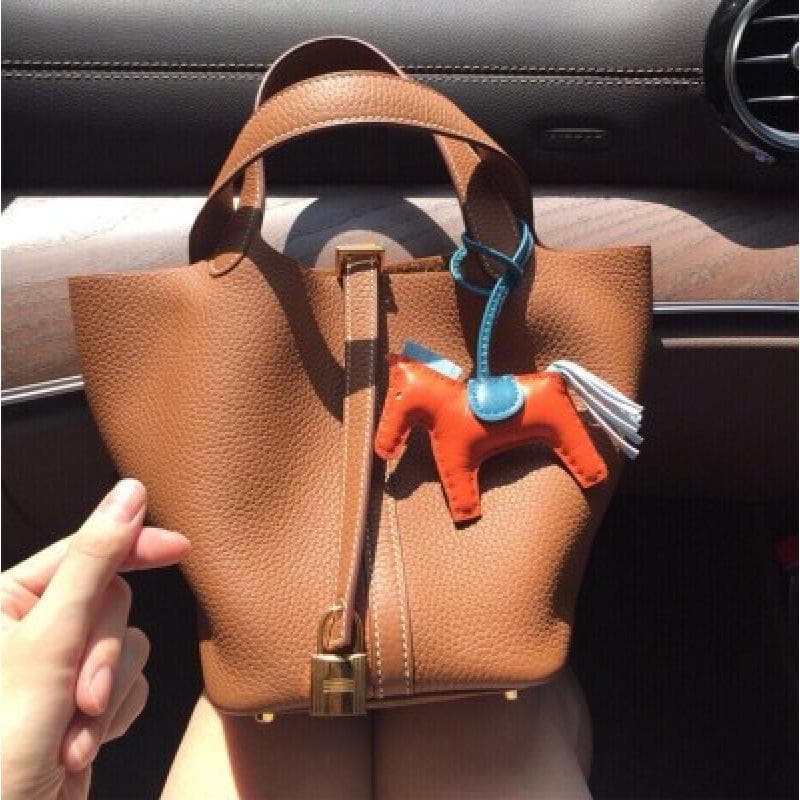 Lychee Pattern Bucket Bag, Vegetable Basket Bag, Women's Fashionable and Trendy Women's Bag, Soft PU Hand-held Mother and Child Bag 18cm*18cm*14cm