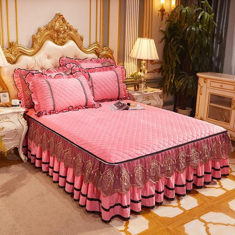 Red Crystal Velvet Princess Wedding Bedding Thicken Soft Bedspreads Lace Embroidered Bed Skirt Mattress Cover 1pc 150cmx200cm