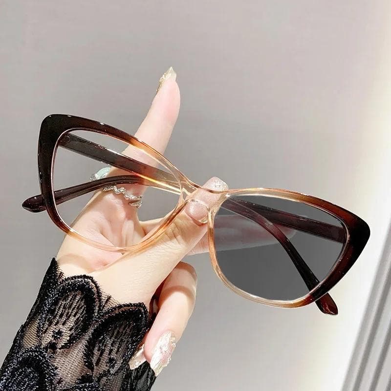 Women Outdoor Photochromic Myopia Glasses Unisex Vintage Cat Eye Minus Diopter Eyewear Outdoor Near Sight Sunglasses for Ladies -2.0