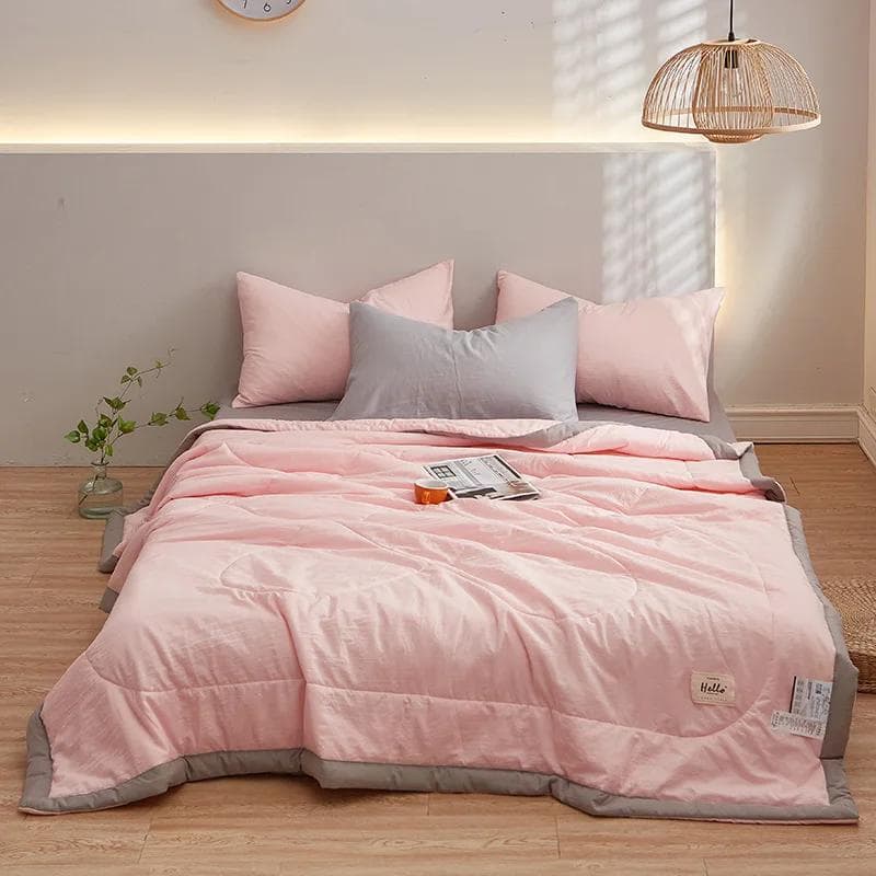 Breathable Thin Quilt Blanket Soft Quilt Blanket Comfortable Lightweight Summer Sofa Quilt Bed Cover for Hot Sleepers 110x150cm