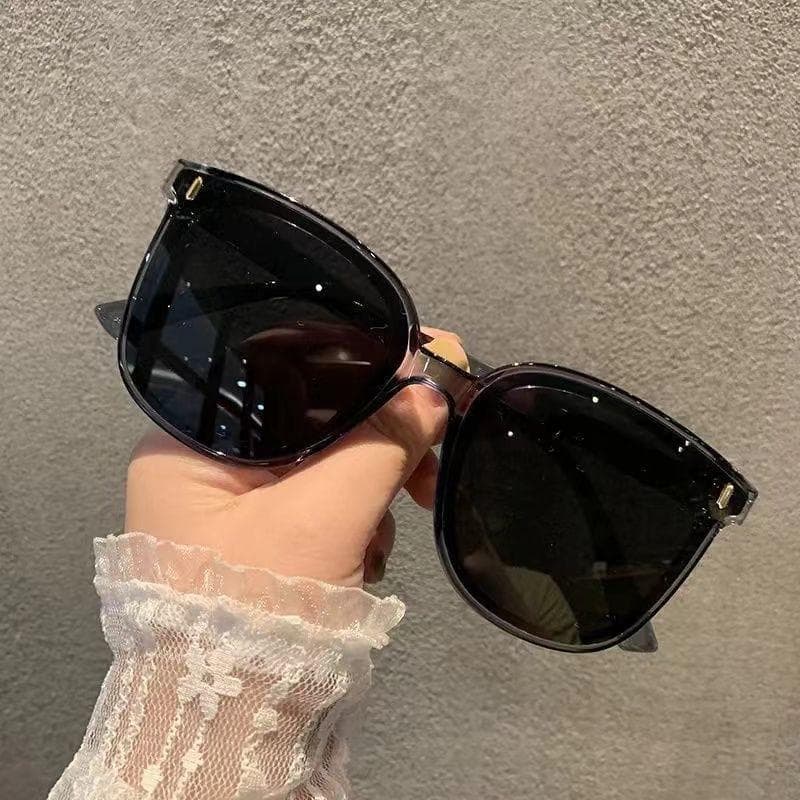 New Fashion Square Women Sunglasses Retro Rice Nail Metal Sun Glasses Outdoor Sun Shading Sports Glasses For Men And Women As shown