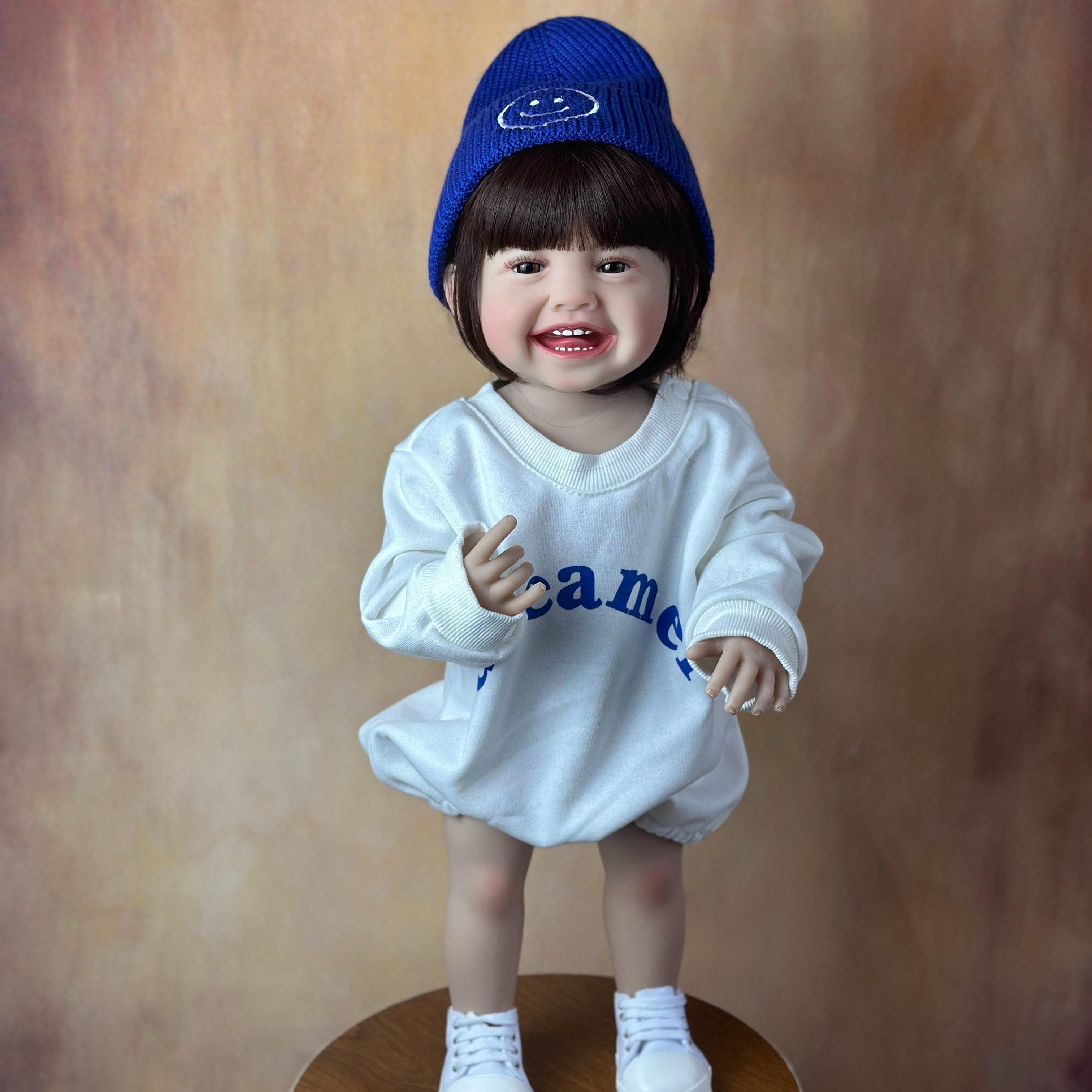 New Face Mila Full Soft Silicone Body 55 CM Realistic Reborn Baby Stand Girl Doll Princess Toddler Bebe Birthday Gift