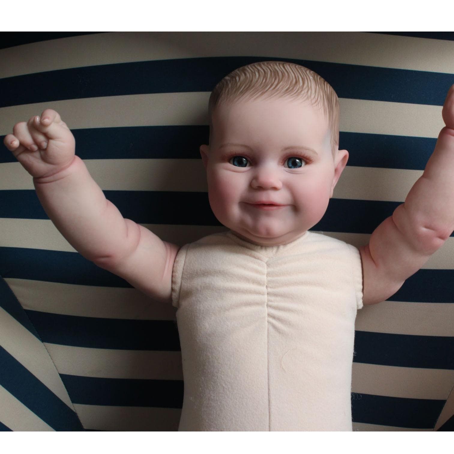 3D Skin Silicone Reborn Girl Baby Doll Without Clothes Soft Vinyl Smiling Princess Art Bebe Toddler Birthday Gift Dress Up Toy Doll without clothes