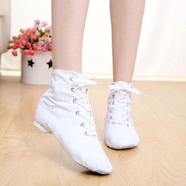Soft Canvas Women Sports Jazz Dance Shoes Lace Up Dancing Boots Sneakers 42