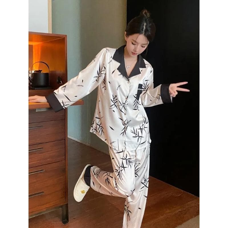 New Ice Silk Pajamas Women's Spring and Autumn Long Sleeve High-end Women's Elegant Plus Size Wearing for Home Suit In Summer XL ivory