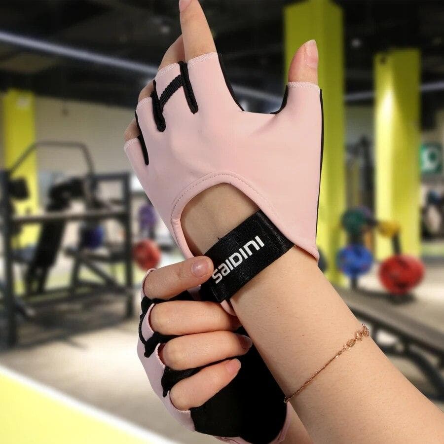 Women's Sports Gloves Fitness Outdoor Sports Anti Slip and Shock-absorbing Half Finger Gloves Durable and Breathable M pink