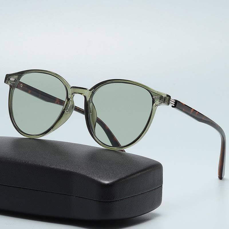 New oval Korean style UV protection sunglasses for men women trendy fashion DS 306