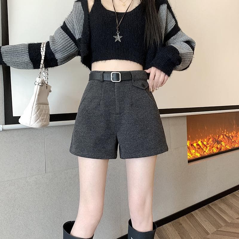 Women's New Style of Wool Suit Shorts for Autumn and Winter High-waist Thickened Outside Wear A-line Wide-leg Casual Boot Pants 2XL grey