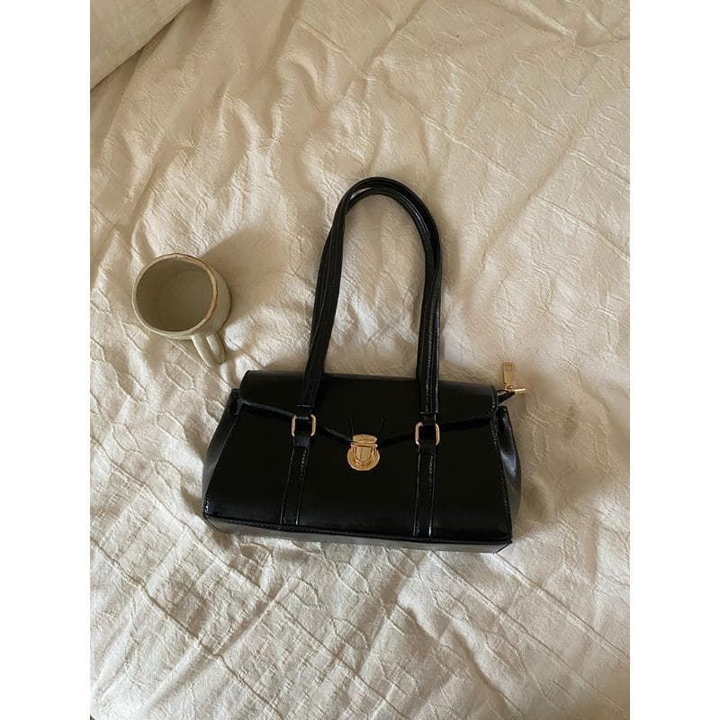French Niche Light Luxury Bags Women's Senior Sense Shoulder Bag Retro Everything Armpit Baguette Bag black