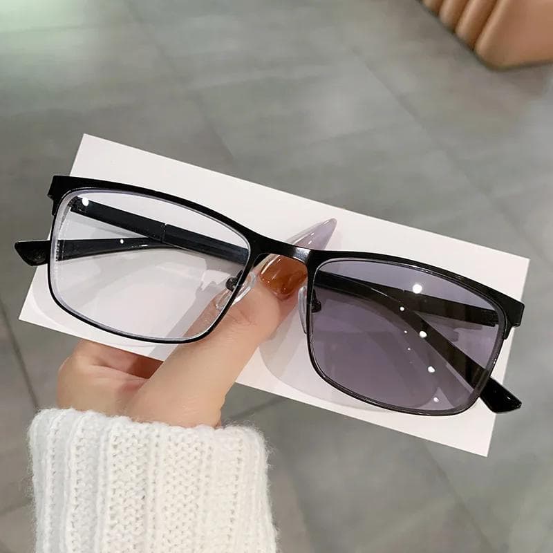 Business Style Mens Photochromic Glasses Trendy Square Frame Myopia Eyewear Vintage Near Sight Glasses for Women 0