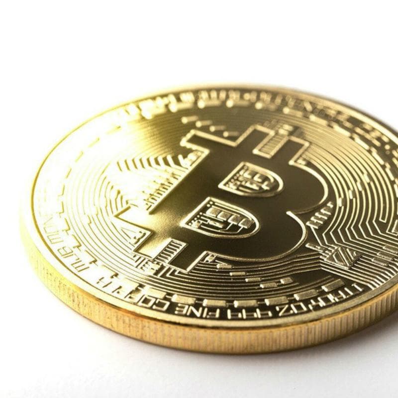 Gold Bitcoin Commemorative Round Collectors Coin Bit Coin is Gold Plated Coins gold