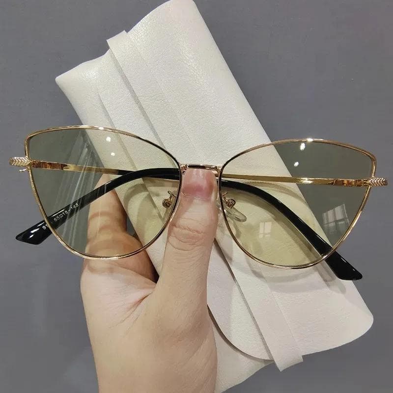Sexy Vintage Cat Eye Sunglasses for Women Classic Metal Frame Sun Glasses Female Ladies Fashion Eyewear