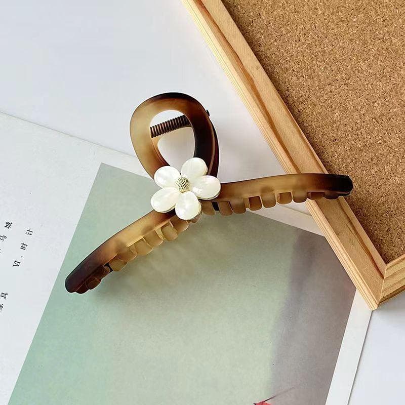 Fashion Flower Clamping Clip for Women Large Clip for Headwear Hairpin Temperament Back Spoon Pan Hair Shark Clip