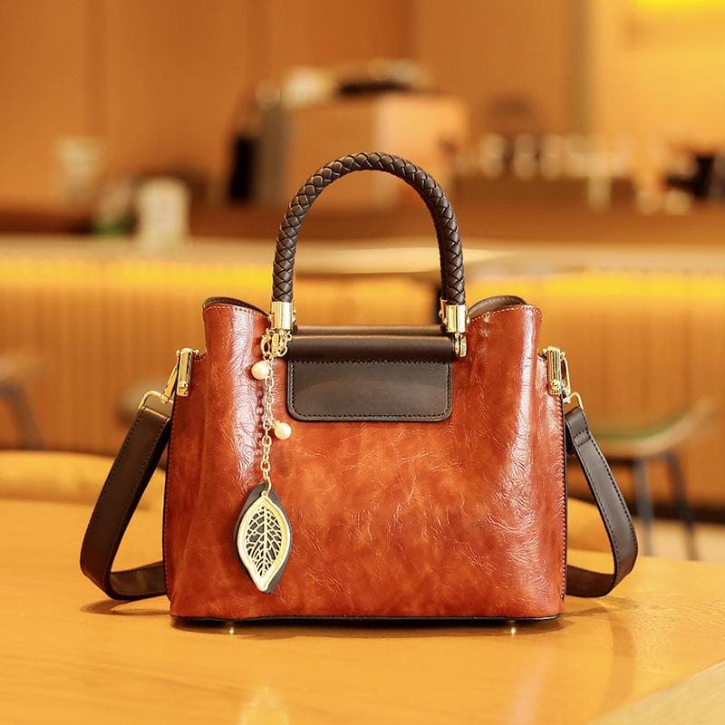 Vintage Women's Bag Large Capacity Handbag Women's Bag Women's Bag Texture Shoulder Bag Mom Bag