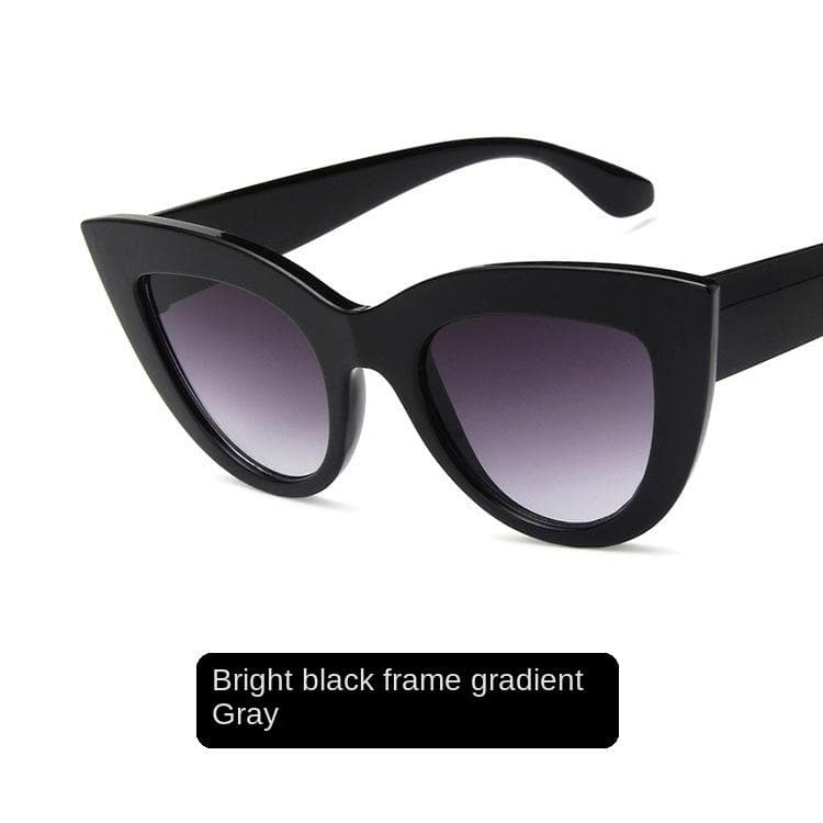 Cat Eye Fashion Sunglasses Woman Vintage Luxury Brand Designer Black Glasses Sun Glasses for Female UV4 Eyewear Shades