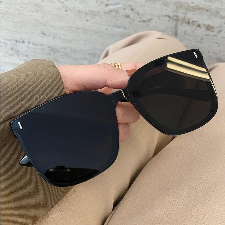Korean Fashion Square Sunglasses Women Men Retro Beach Eyewear UV Protection Stylish Unisex