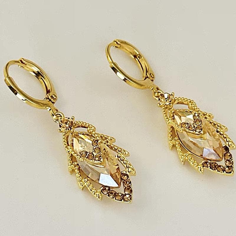 2024 Luxurious Purple Leaf Earrings: Elegant, Face-Slimming, and Versatile Fashion Statement