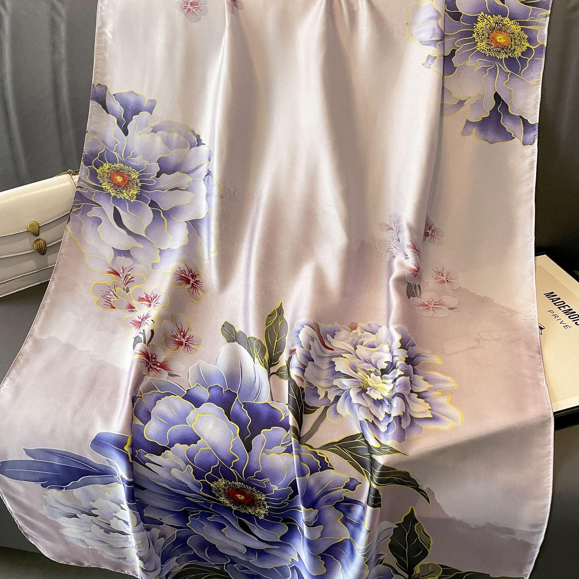 High-End Summer Silk Scarf - Long, Fashionable Sunscreen Shawl for Women 90x180