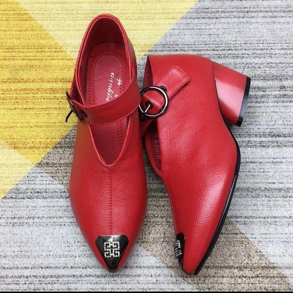 2024 Fashion Women Boots Casual Leather Designer V shape Woman Pointed Toe Rubber Ankle Boots Black Red Zapatos Mujer CN 43(foot 26.5cm)