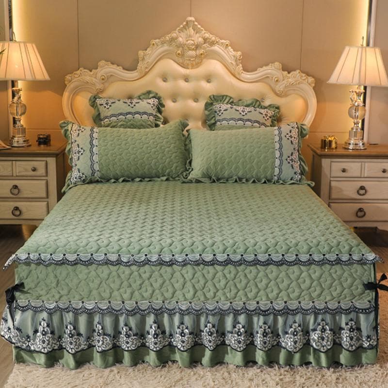 1pc Classic European Thicken Velvet Quilted Bed Skirt King Queen Size High Quality Short Plush Bedspread Not Included Pillowcase Only 2pcs Pillowcase